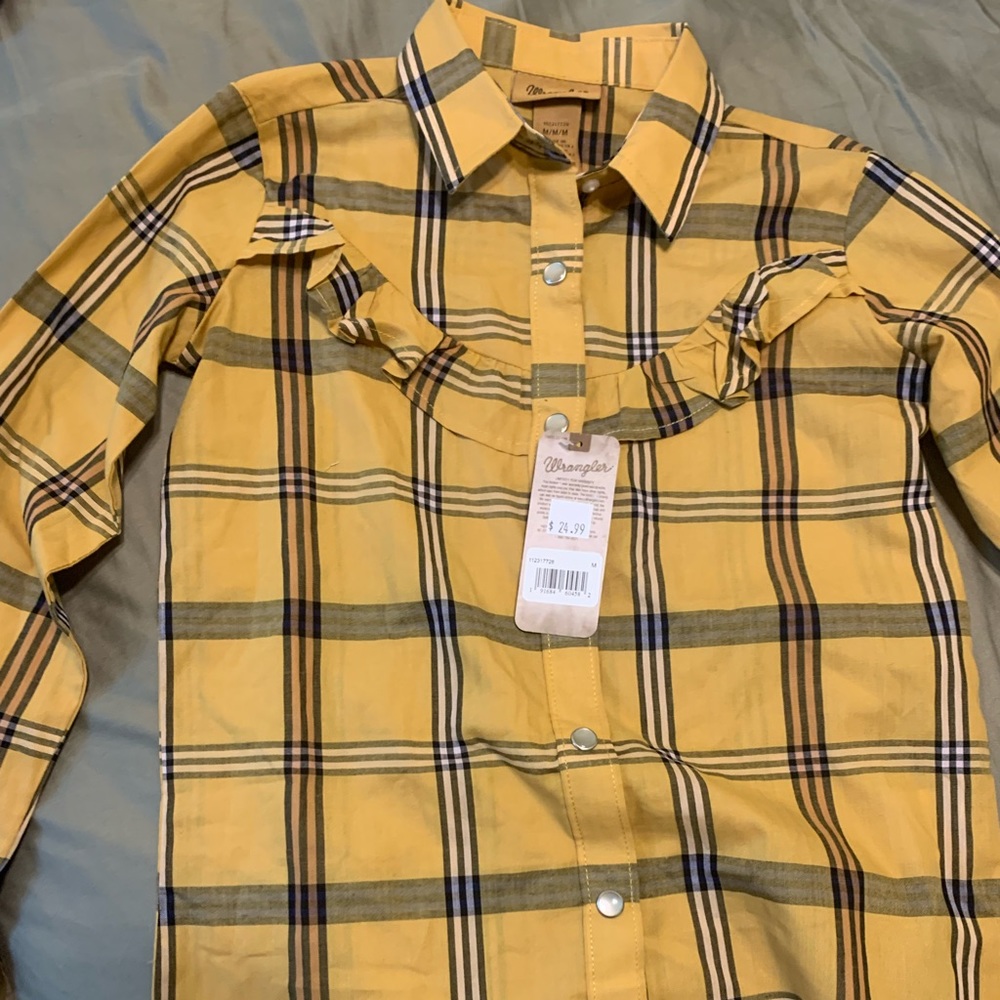 Little girls Medium wrangler pearl snap nwt